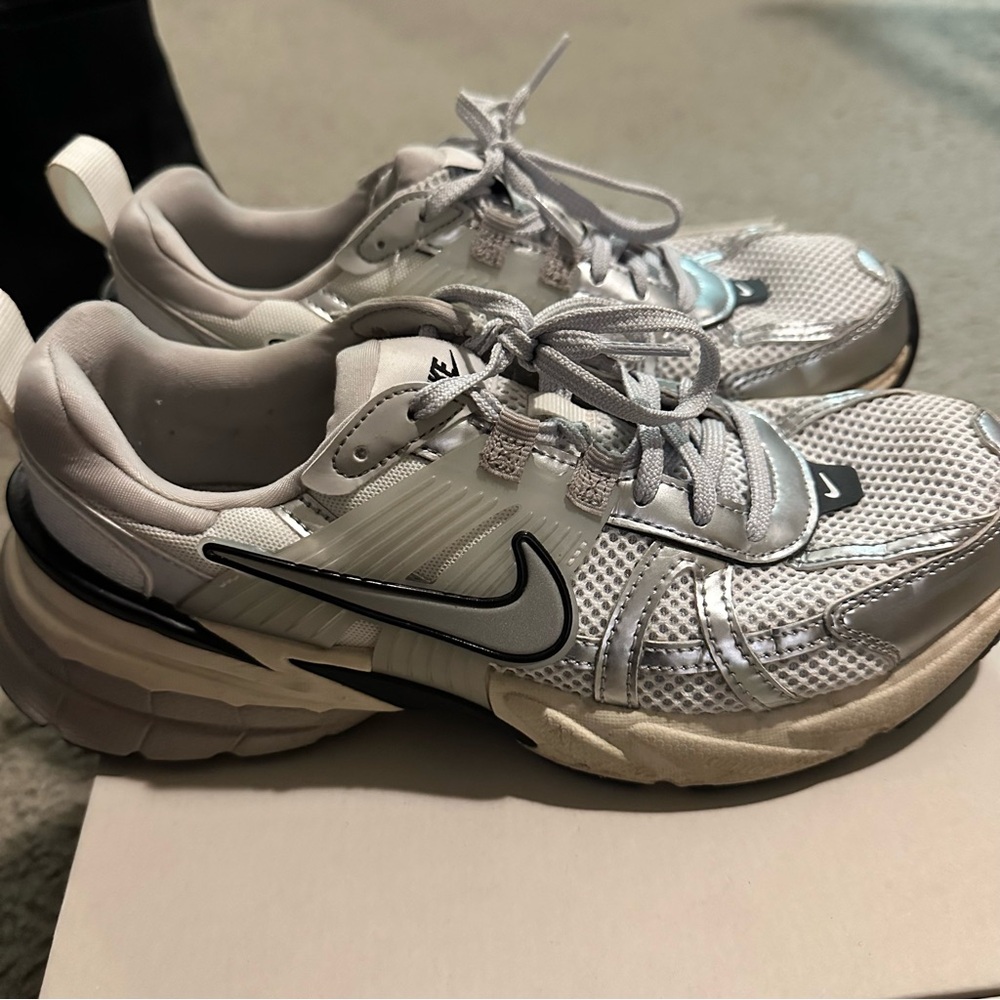 Nike V2K Run White and Gray Sneakers